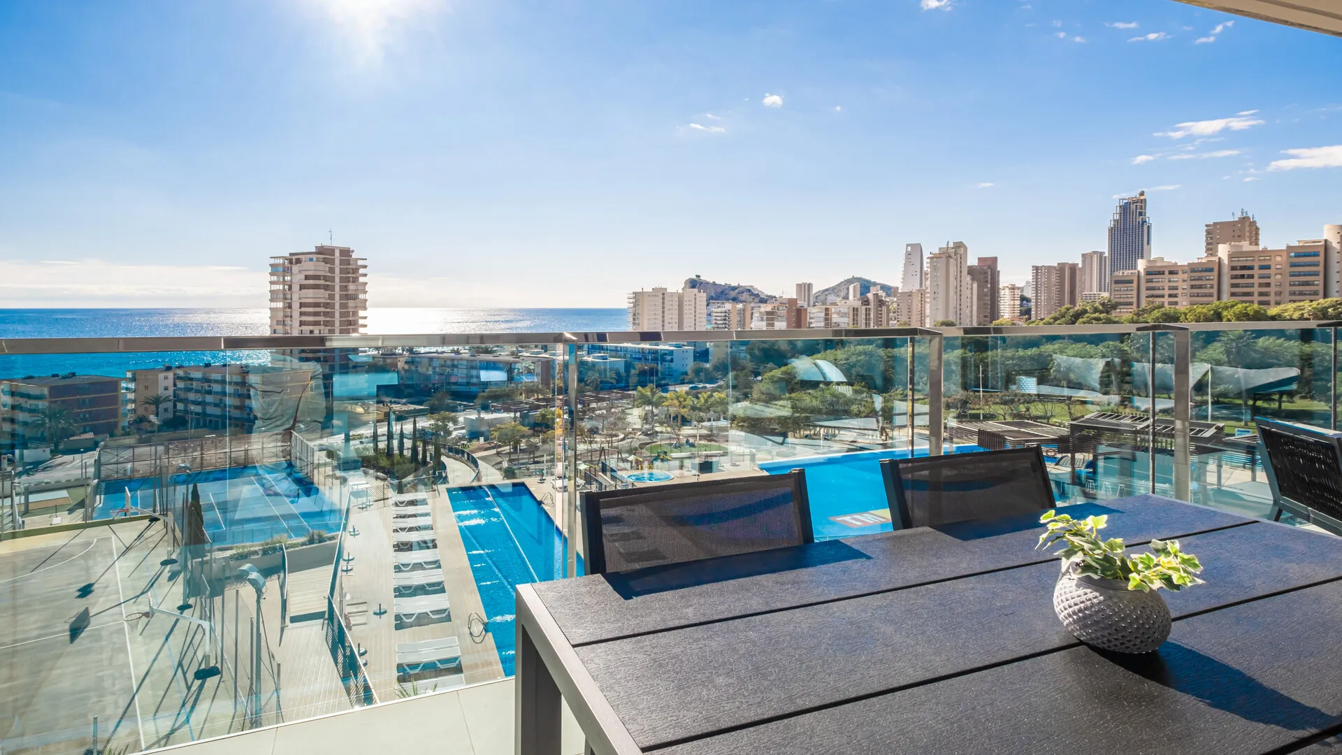 terraza-sunset-drive-benidorm